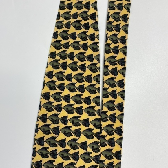 J. Garcia Silk Yellow Fish Tie - Picture 3 of 6
